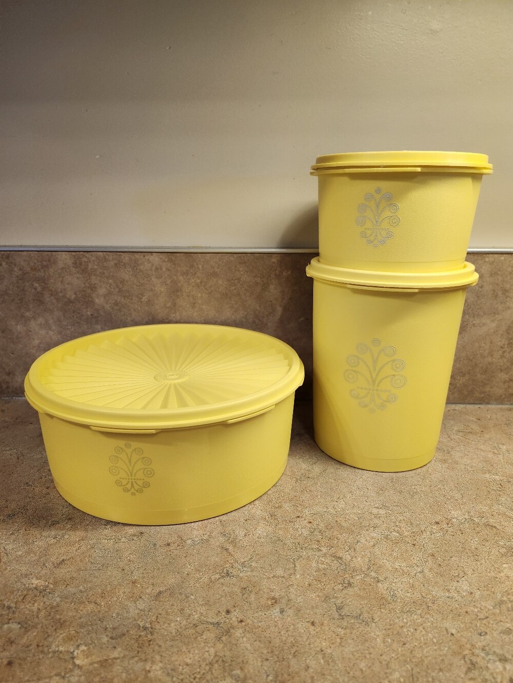 Vintage Tupperware Set Of Three Servalier Container Canisters